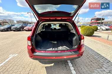 Внедорожник / Кроссовер Jeep Compass 2016 в 