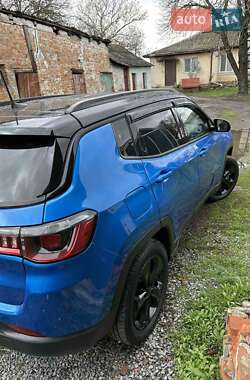 Внедорожник / Кроссовер Jeep Compass 2018 в 