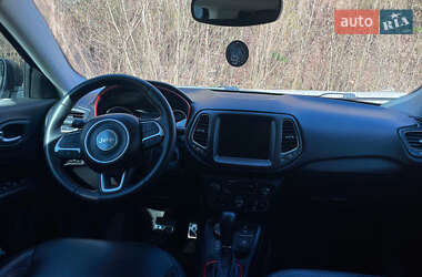 Позашляховик / Кросовер Jeep Compass 2017 в 