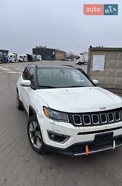 Позашляховик / Кросовер Jeep Compass 2019 в 