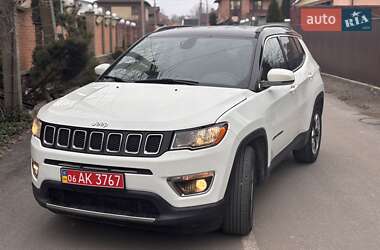 Позашляховик / Кросовер Jeep Compass 2019 в 