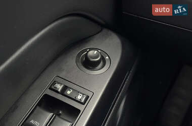 Внедорожник / Кроссовер Jeep Compass 2014 в 