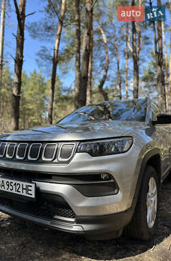 Внедорожник / Кроссовер Jeep Compass 2021 в 