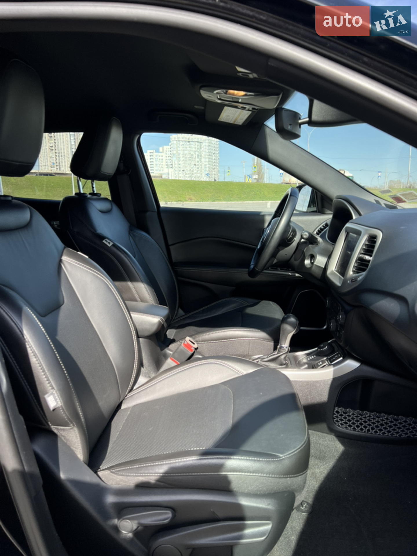 2020 Jeep Compass - мініатюра 25