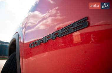 Позашляховик / Кросовер Jeep Compass 2017 в 