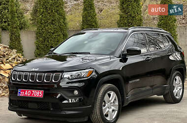 Внедорожник / Кроссовер Jeep Compass 2022 в 