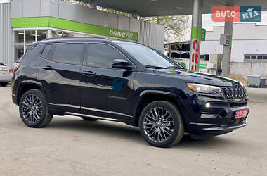 Внедорожник / Кроссовер Jeep Compass 2022 в 