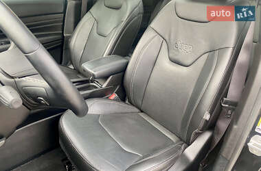 Внедорожник / Кроссовер Jeep Compass 2022 в 