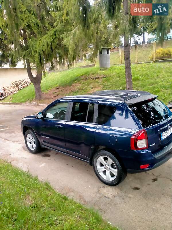 Внедорожник / Кроссовер Jeep Compass 2013 в Ровно