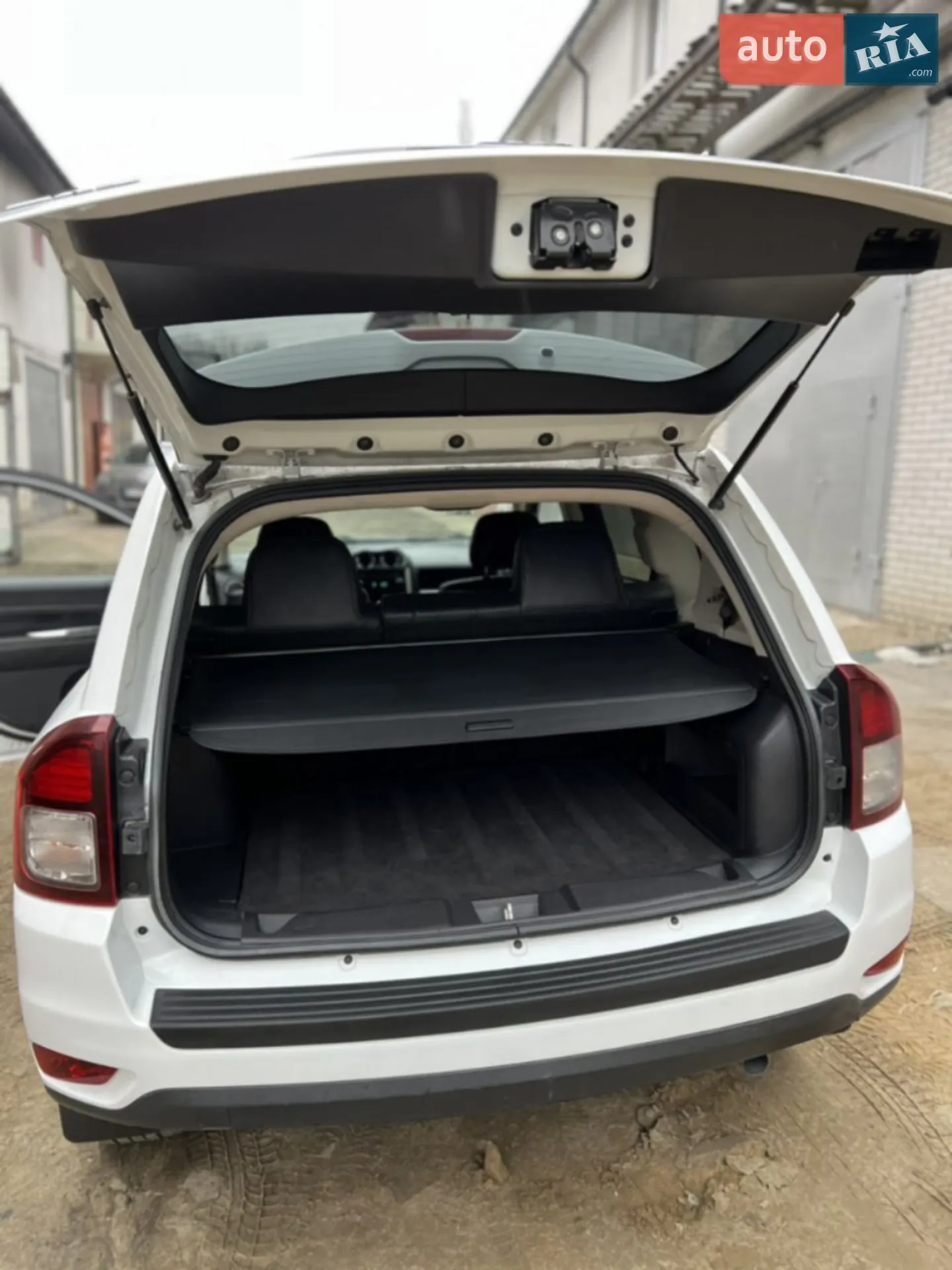 2014 Jeep Compass - мініатюра 9