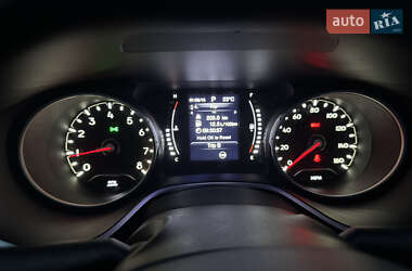 Внедорожник / Кроссовер Jeep Compass 2017 в 