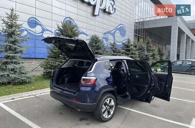 Внедорожник / Кроссовер Jeep Compass 2020 в 
