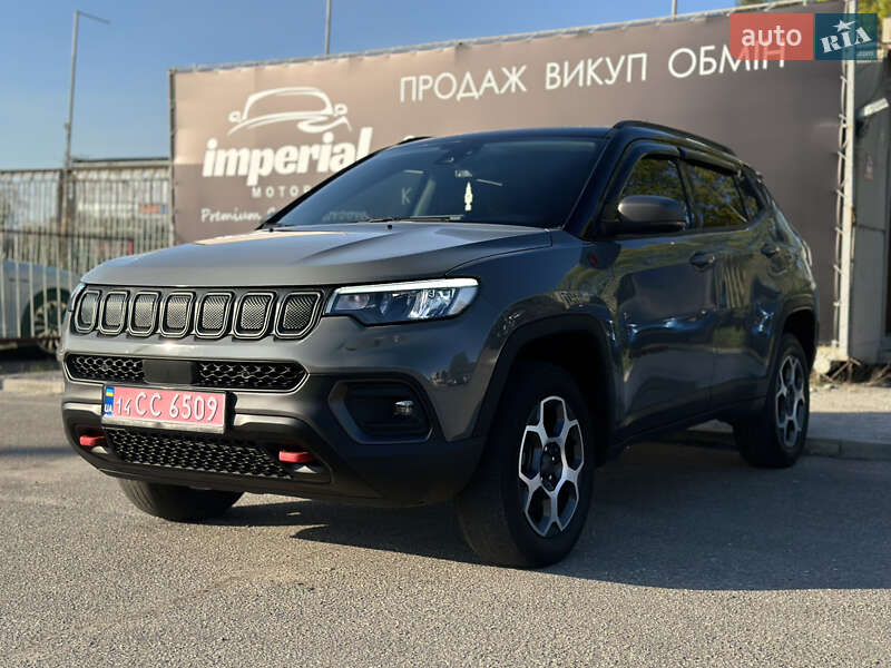 Внедорожник / Кроссовер Jeep Compass 2021 в 
