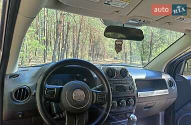 Внедорожник / Кроссовер Jeep Compass 2016 в 