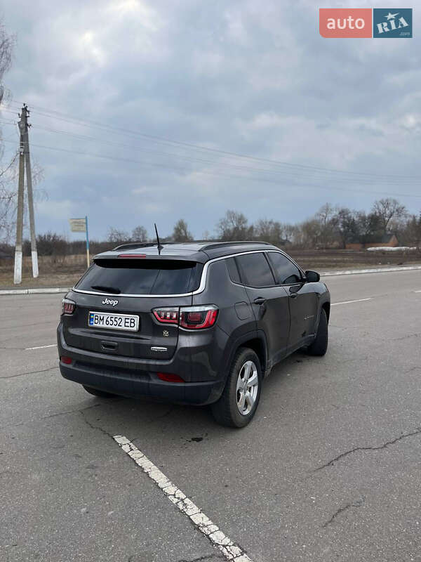 Внедорожник / Кроссовер Jeep Compass 2017 в Ромнах