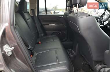 Позашляховик / Кросовер Jeep Compass 2015 в 