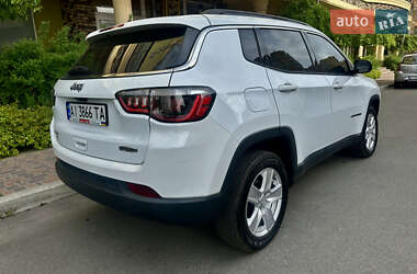 Позашляховик / Кросовер Jeep Compass 2021 в 
