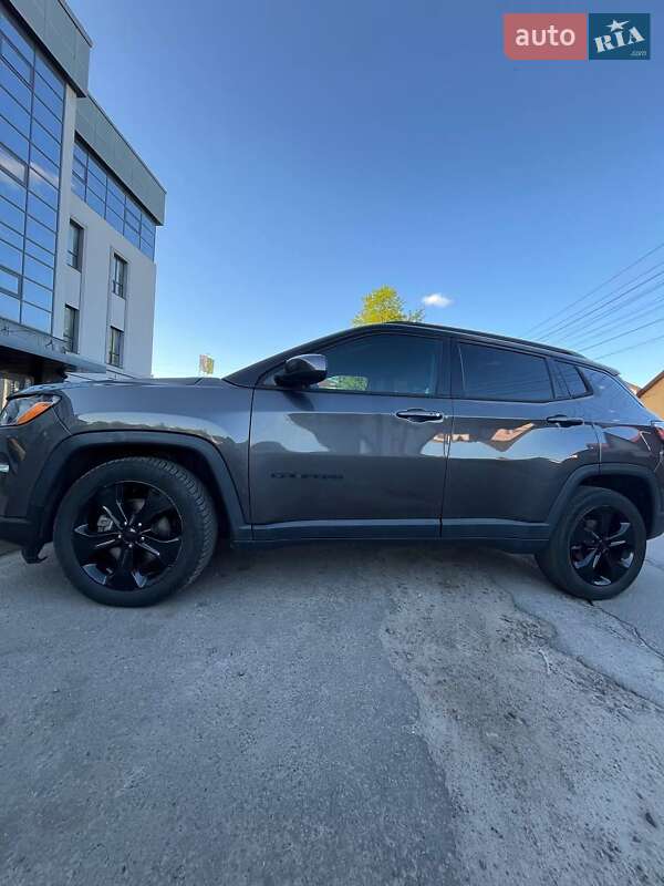 Позашляховик / Кросовер Jeep Compass 2020 в Здолбуніві