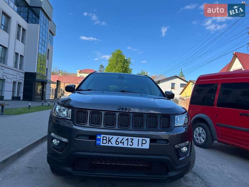Внедорожник / Кроссовер Jeep Compass 2020 в Здолбунове