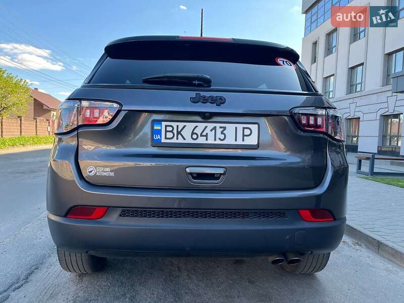 Позашляховик / Кросовер Jeep Compass 2020 в Здолбуніві