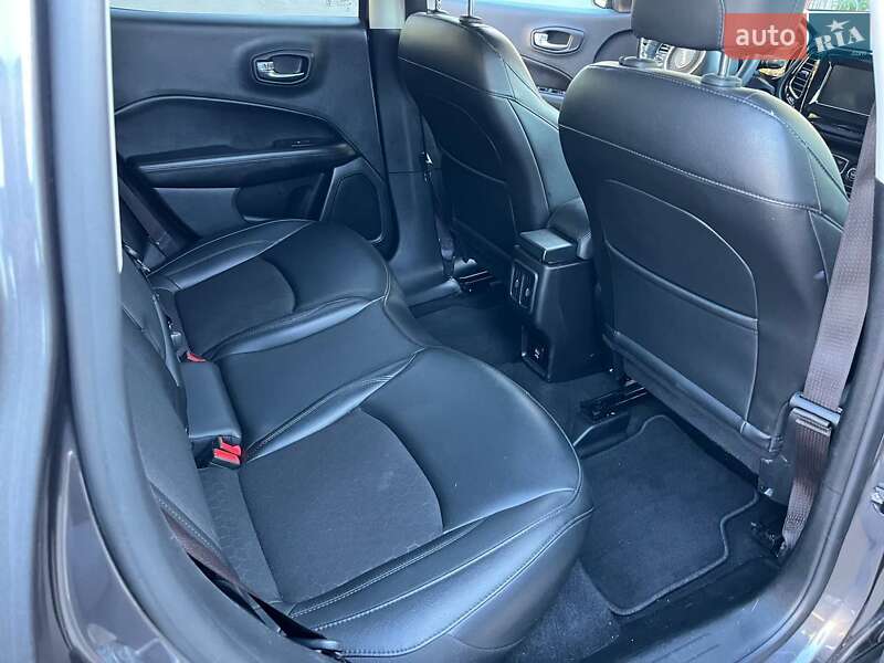 Позашляховик / Кросовер Jeep Compass 2020 в Здолбуніві
