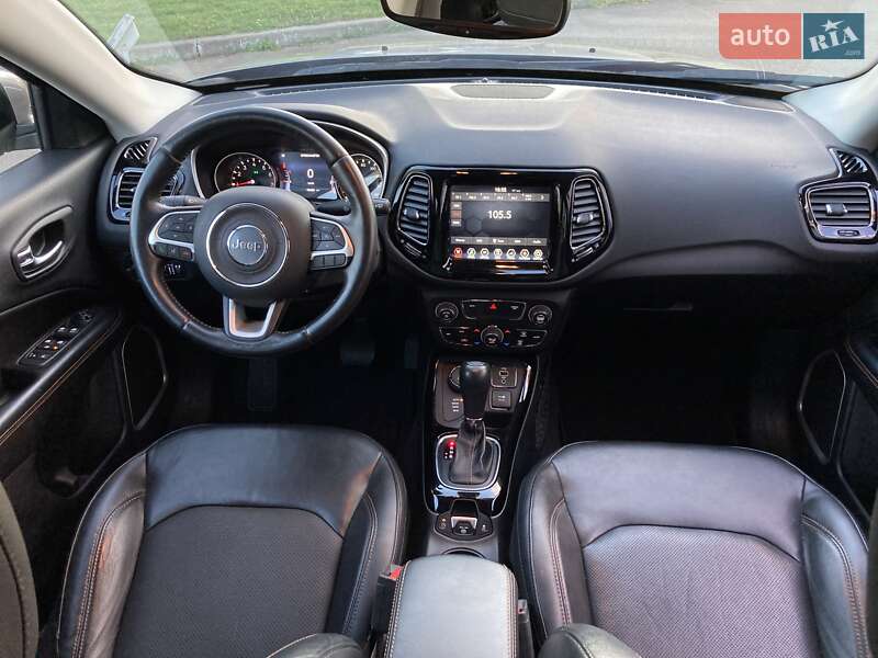 Внедорожник / Кроссовер Jeep Compass 2018 в Киеве