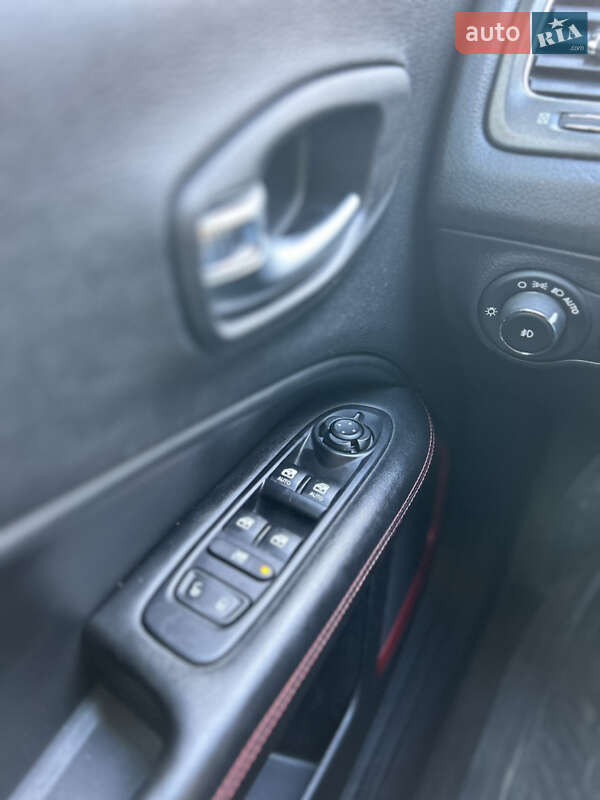 Позашляховик / Кросовер Jeep Compass 2019 в Львові