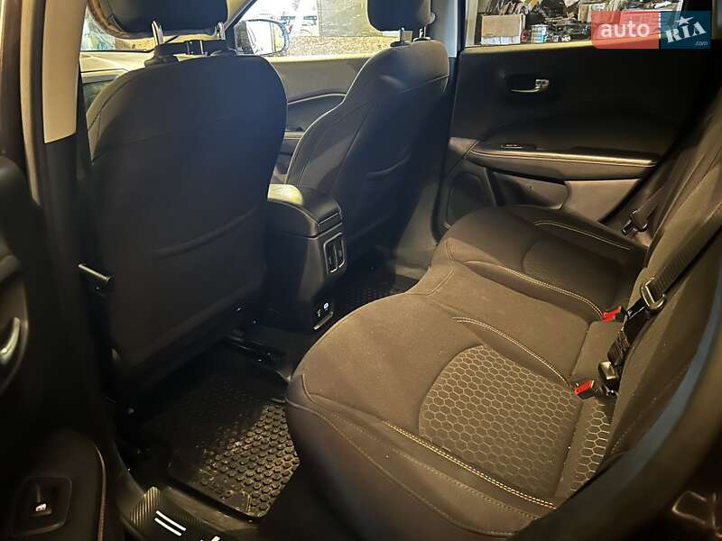 Позашляховик / Кросовер Jeep Compass 2020 в Світловодську