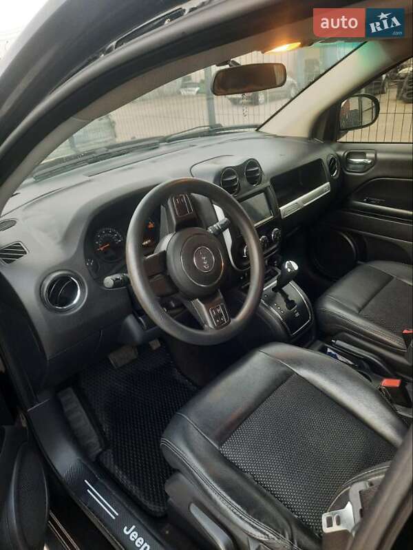 Внедорожник / Кроссовер Jeep Compass 2015 в Львове фото 8 Внедорожник / Кроссовер Jeep Compass 2015 в Львове