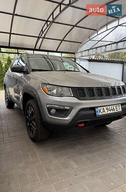 Внедорожник / Кроссовер Jeep Compass 2020 в 