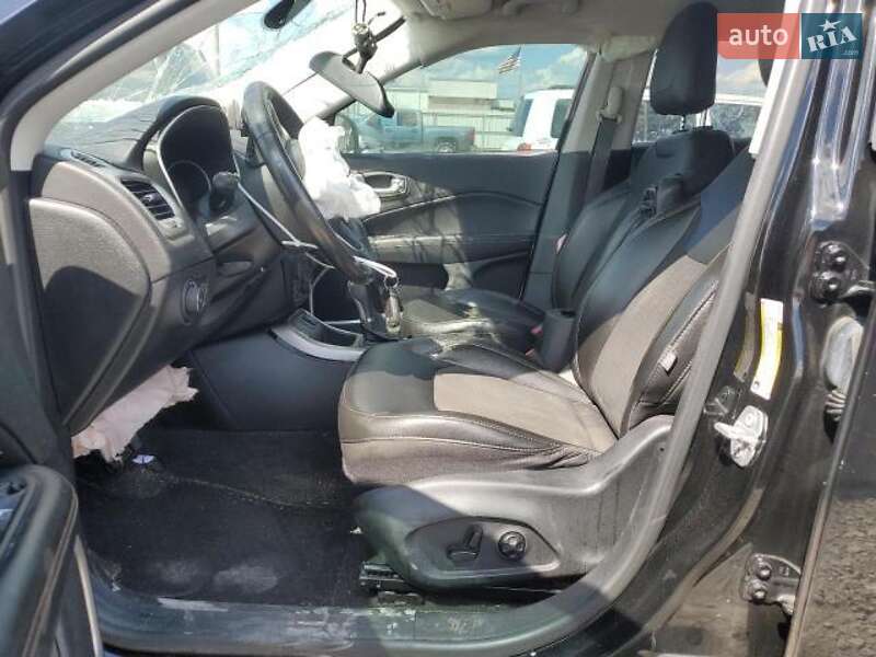 Внедорожник / Кроссовер Jeep Compass 2017 в Львове