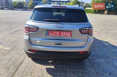 Позашляховик / Кросовер Jeep Compass 2022 в 