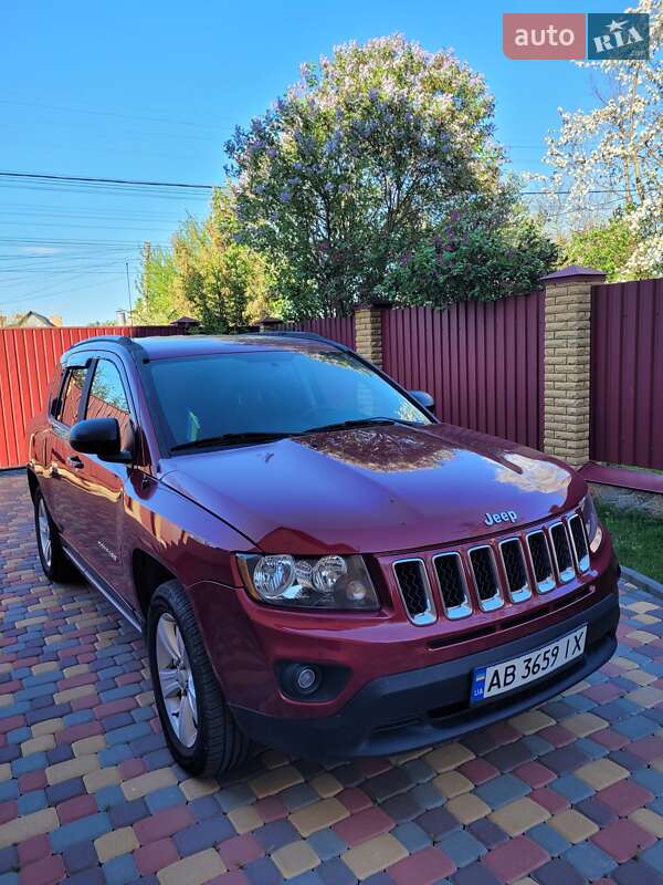 Позашляховик / Кросовер Jeep Compass 2015 в 