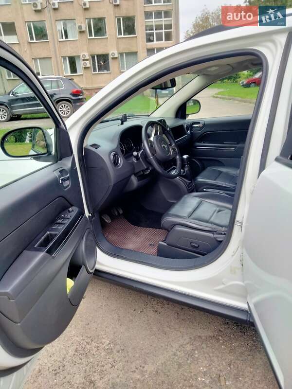 Позашляховик / Кросовер Jeep Compass 2011 в Золочеві