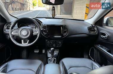 Внедорожник / Кроссовер Jeep Compass 2019 в 
