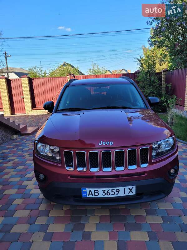 Внедорожник / Кроссовер Jeep Compass 2015 в Виннице