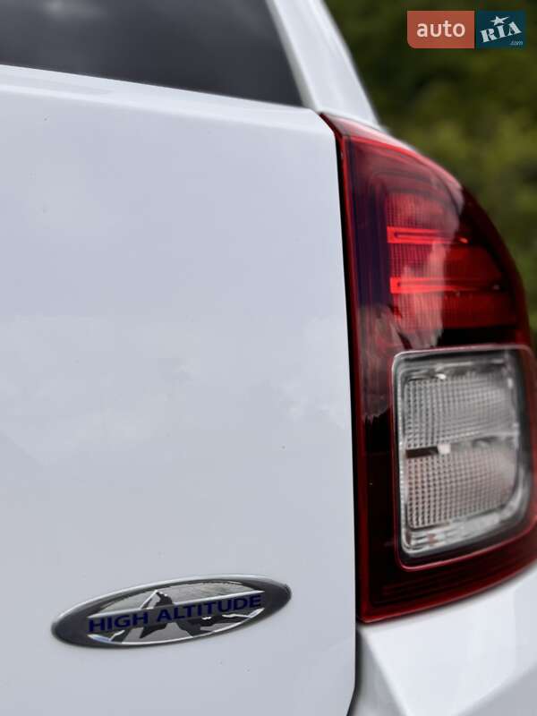 Внедорожник / Кроссовер Jeep Compass 2016 в Ивано-Франковске
