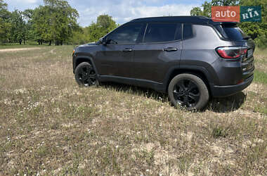 Внедорожник / Кроссовер Jeep Compass 2019 в 