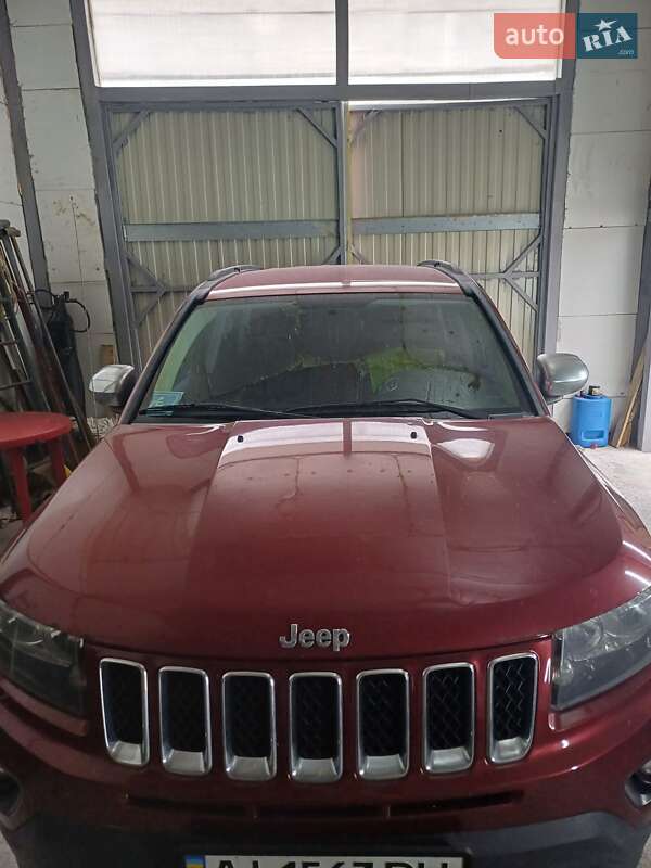 Позашляховик / Кросовер Jeep Compass 2013 в Києві