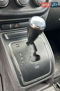 Внедорожник / Кроссовер Jeep Compass 2011 в 