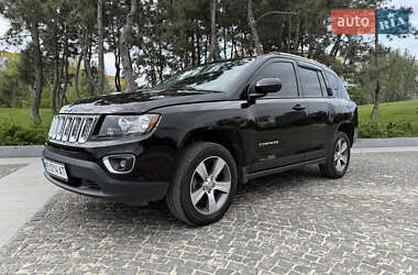 Внедорожник / Кроссовер Jeep Compass 2016 в 