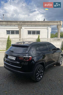 Внедорожник / Кроссовер Jeep Compass 2020 в 