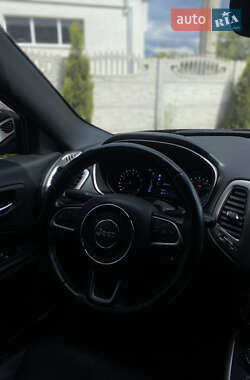 Внедорожник / Кроссовер Jeep Compass 2020 в 
