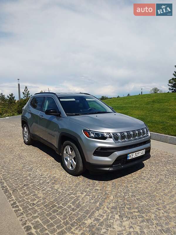 Позашляховик / Кросовер Jeep Compass 2021 в 