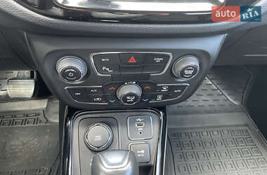 Внедорожник / Кроссовер Jeep Compass 2020 в 