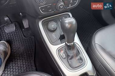 Внедорожник / Кроссовер Jeep Compass 2020 в 