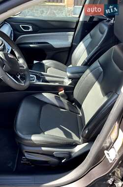 Внедорожник / Кроссовер Jeep Compass 2021 в 