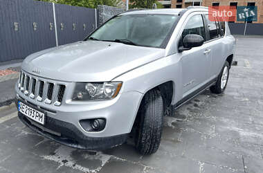 Внедорожник / Кроссовер Jeep Compass 2013 в 