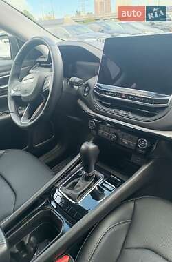 Внедорожник / Кроссовер Jeep Compass 2024 в 