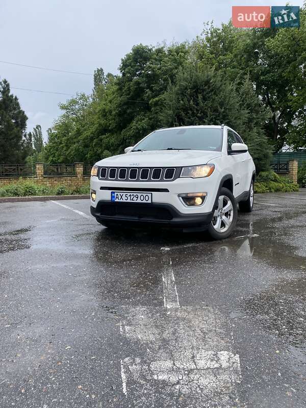 Внедорожник / Кроссовер Jeep Compass 2017 в Харькове